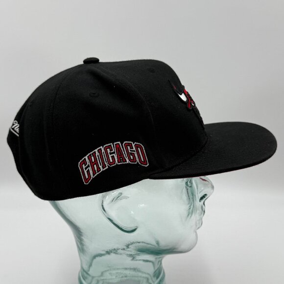 Mitchell & Ness Chicago Bulls Hat Snapback Cap Black One Size Adjustable NBA - Picture 4 of 10